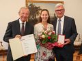 Preuner Ehrenzeichen Haslauer.jpg