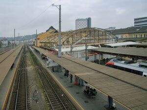 Salzburg Hauptbahnhof alt während Umbau 002.jpg