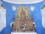 Altar und Fresken Stablbergkapelle.jpg
