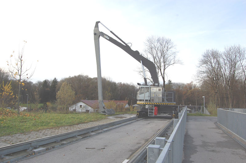 Datei:KW Rott, Treibholzbagger.jpg