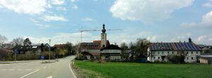 Tyrlaching, östl. Ortseinfahrt.jpg