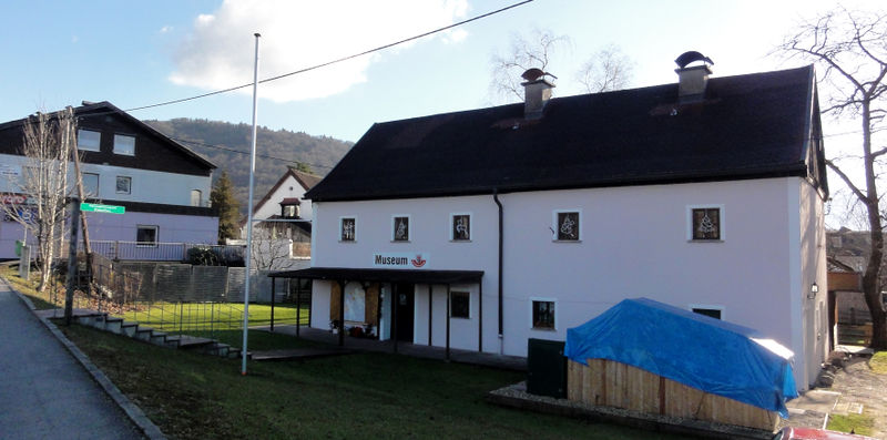 Datei:Heimatmuseum zum Pulvermacher.jpg