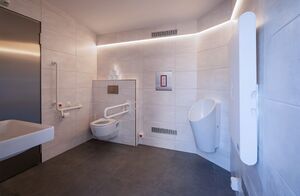 Öffentliche WC-Anlage in Mülln 03.jpg