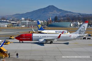 2025 02 08 APT SZG pushback norwegian air 05.jpg