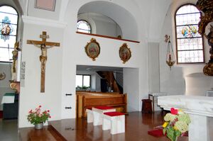 Pfarrkirche Mauterndorf, linke Altarseite.jpg