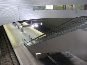 Salzburger Lokalbahnhof 22.07.2007 (3).JPG