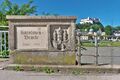 Karolinenbrücke Gedenktafel.jpg