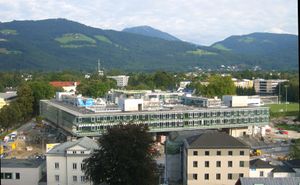 Unipark Nonntal Bauphase 3.9.2010.JPG