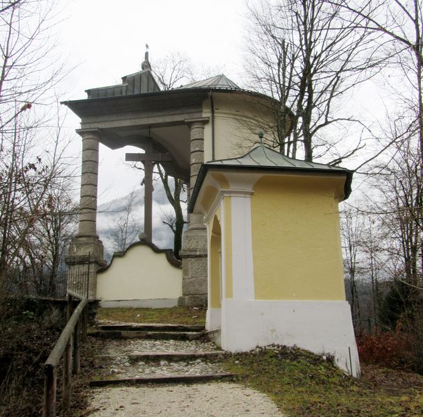 Datei:Zur Kalvarienbergkapelle.jpg