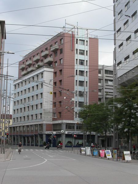Datei:Bürgerzentrum Bahnhof.jpg