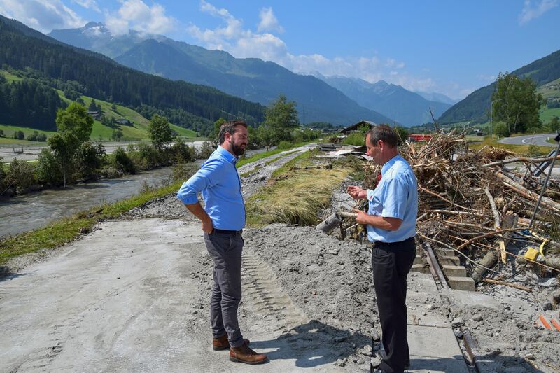 Datei:Pinzgauer Lokalbahn Landesrat Schnöll.jpg