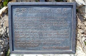 Wallfahrer-Gedenktafel Elendboden, Großglockner-Hochalpenstraße.jpg