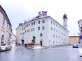 DSC01323 Bürgerspitalplatz in Hallein.jpg