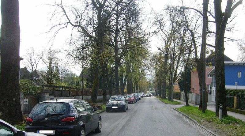 Datei:Fürstenallee A.jpg