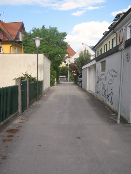 Datei:Igontaweg Mitte.jpg