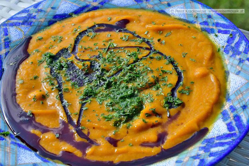 Datei:Kürbisremesuppe.jpg