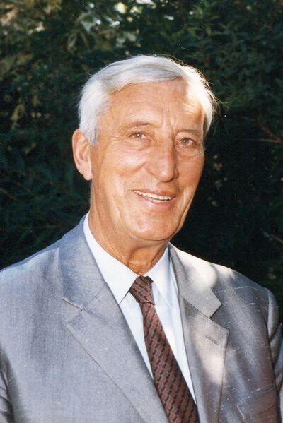 Datei:Walter Aichinger 1986.jpg