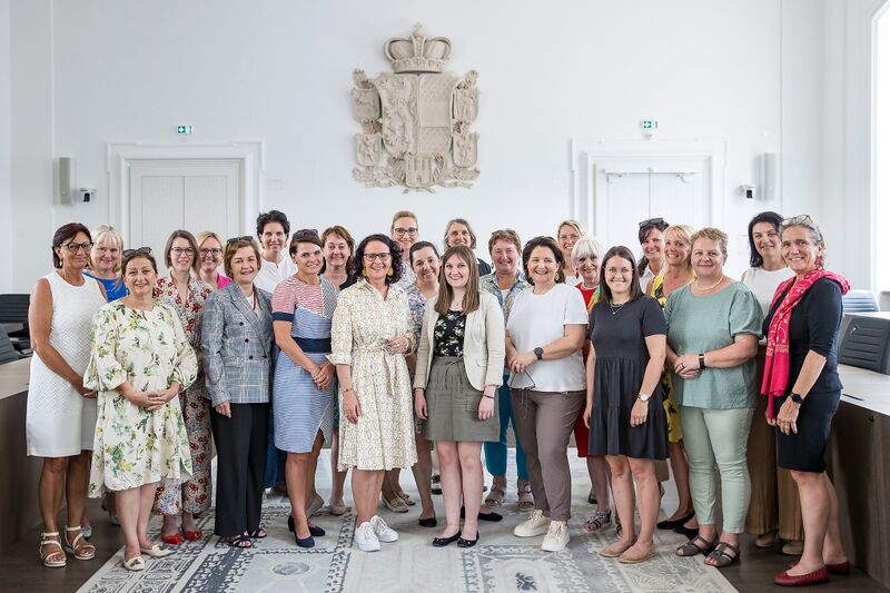 Datei:Buergermeisterinnen 2024 06 20.jpg