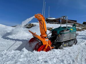 Großglockner Hochalpenstraße Schneeräumung 2021 72.jpg