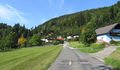 Verlauf der Gängstraße vor der Ortschaft Gäng, Südansicht.jpg