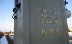 Brückeninschrift b. Laufenseite.jpg