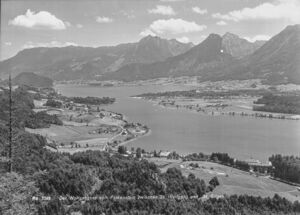 Wolfgangsee St. Gilgen Risch-Lau 01.jpg