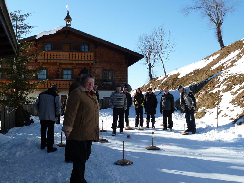 Datei:Eisschießen 4.jpg