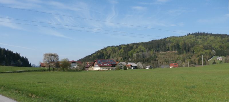 Datei:Südseite von Haslach.jpg