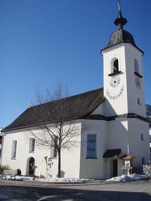 Kirche Walchen.jpg