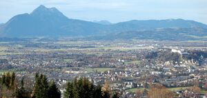 Naturwissenschaftliche Fakultät im Süden von Salzburg A.jpg