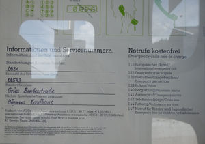Hinweis auf nächstgelegene Telefonzelle.JPG