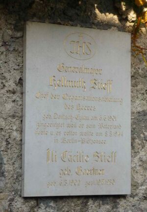 Grabinschrift Gaertner in Thalgau.jpg