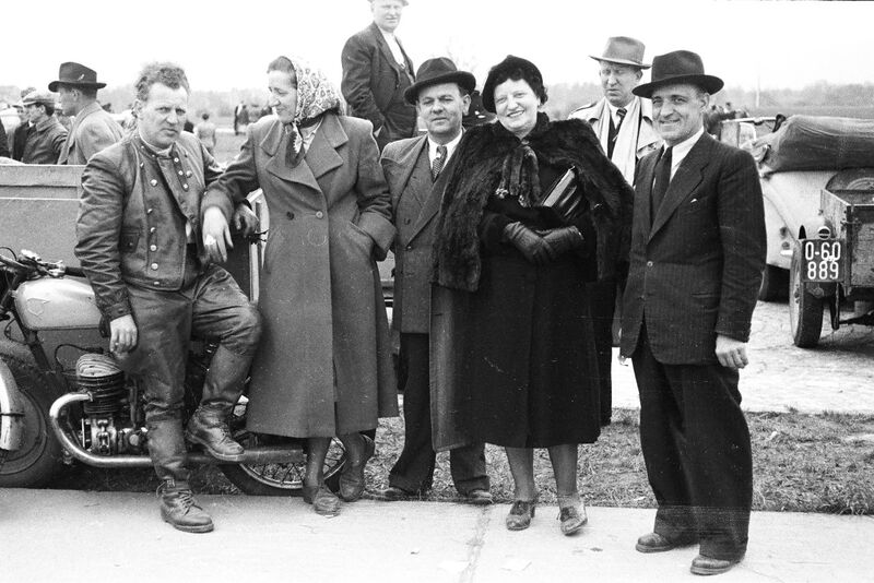 Datei:Mai Rennen 1951 01.jpg