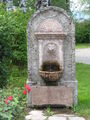 Moosstraße Gedenkbrunnen.jpg