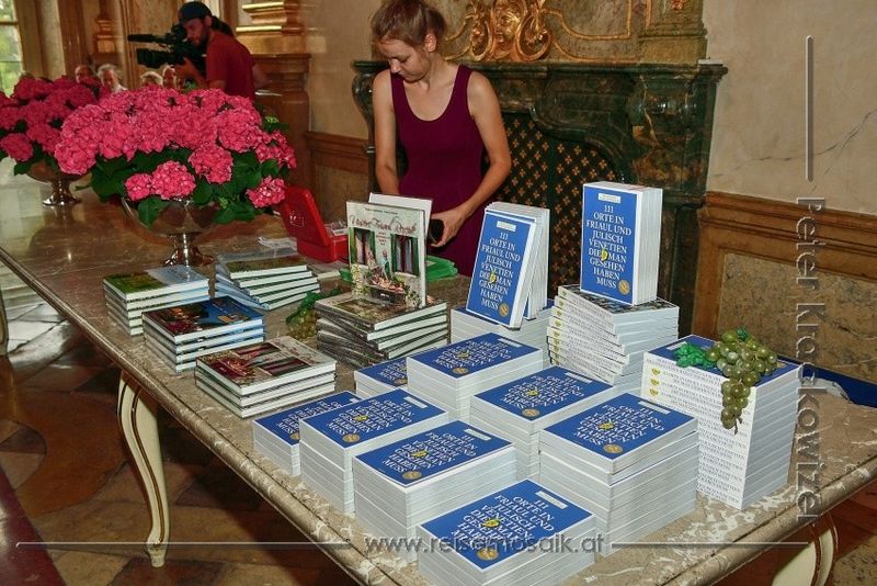 Datei:Salzburg-Friulanische Gesellschaft 2019 05.jpg