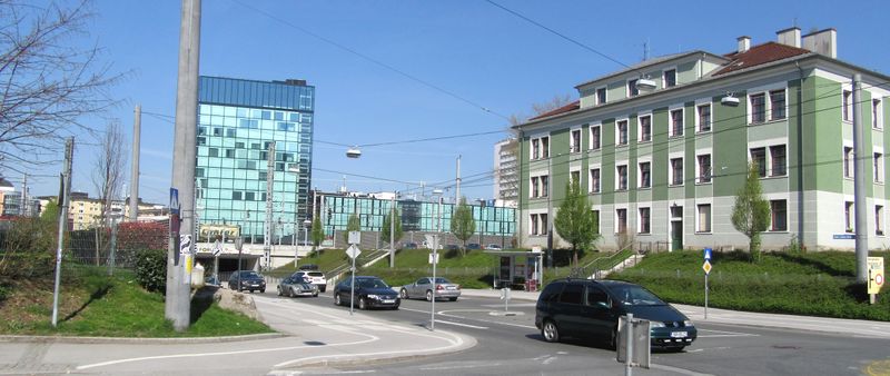 Datei:Gabelsbergerstraße in Richtung Nelböckviadukt.jpg