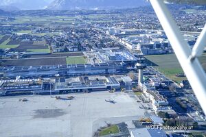 Salzburg Airport und Himmelreich Dezember 2024.jpg
