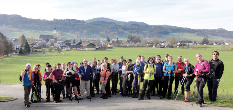Datei:Grenzwandergruppe B.jpg