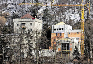 Neuhaus Umbau 2010.jpg