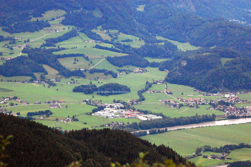 Datei:Gewerbegebiet Brennhoflehen.jpg