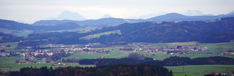 Datei:Neumarkt in Sicht.jpg