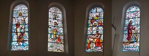Ostseitige Kirchenfenster in Seeham.jpg