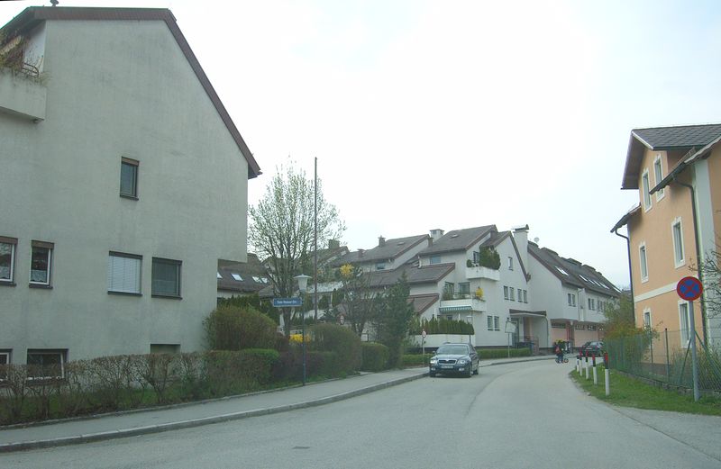 Datei:Tobi-Reiser-Straße.jpg