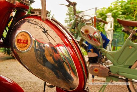Halleiner Motorenwerk-Treffen 2010 14.jpg