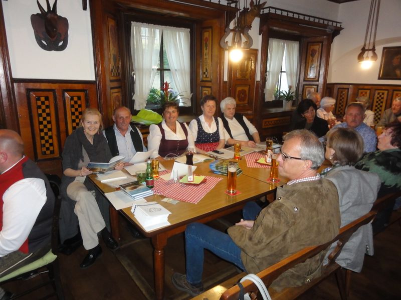 Datei:Henndorfer Einkehr 2019 A .JPG