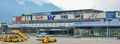 Kunstwerke auf dem Gelände des Salzburg Airport.JPG