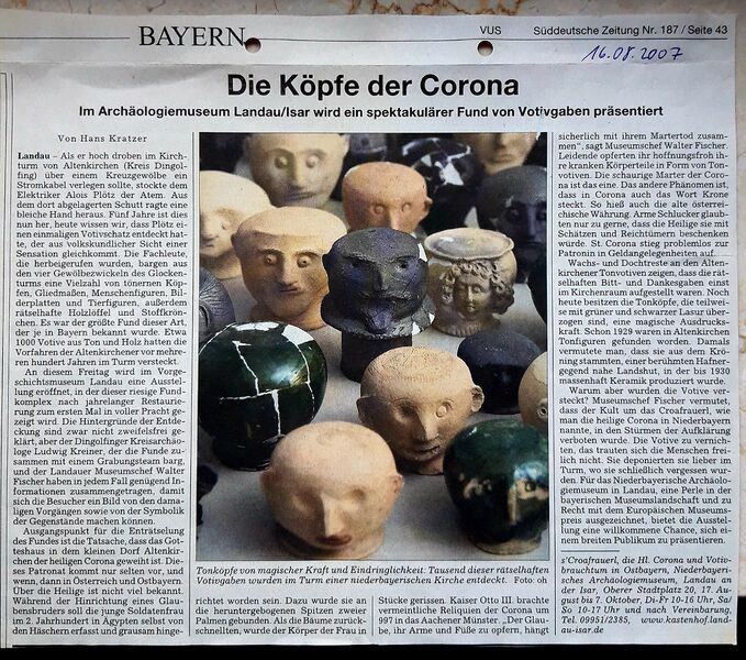 Datei:Tonköpfe von magischer Kraft.jpg