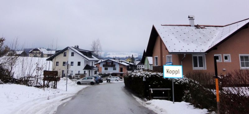 Datei:Am Weberbach (Koppl).jpg