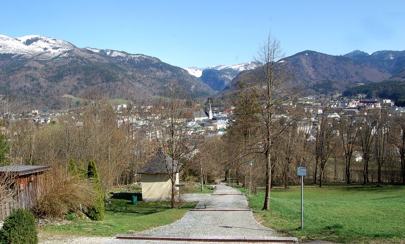 Datei:Aussicht von der Kalvarienbergkirche.jpg