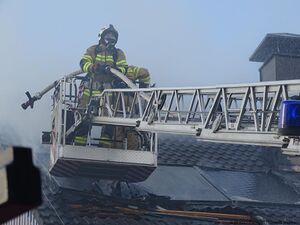 Brand am Tauchnergut in Mattsee 07.jpg